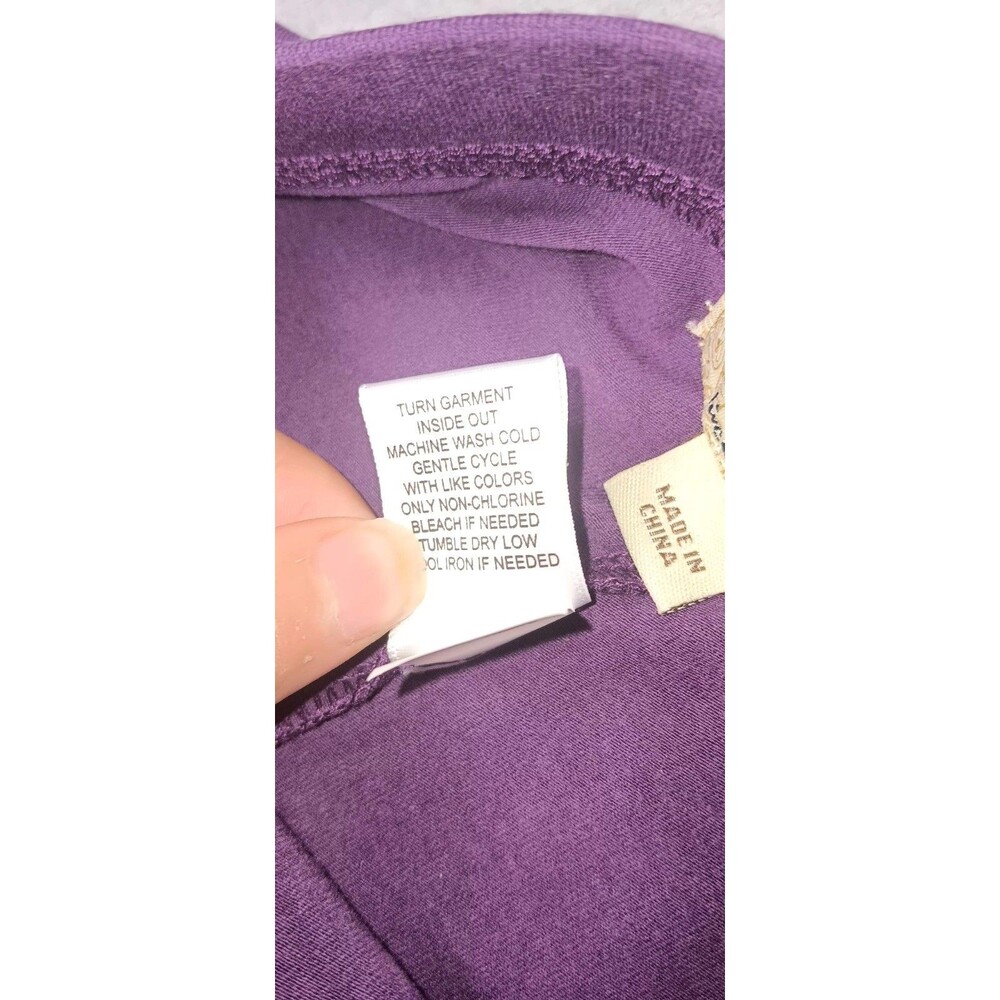 NWT! One World Capris Leggings L Eggplant Purple Activewear Atheisure Cropped - Picture 12 of 13
